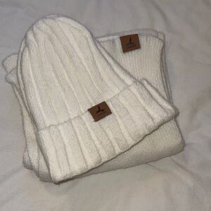 Lorome Knit Beanie and Scarf Set